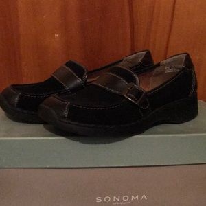 Sonoma espadrilles.